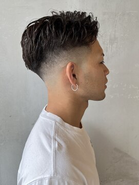 フランクスバーバーリザーブ 人形町店(FRANK’S BARBER RESERVE) ソフトツイストパーマ y