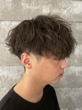 ニアウ 伊勢崎連取店(Niau) メンズマッシュ波巻きスパイラルパーマメンズパーマ