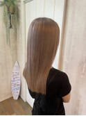 ミルクティーベージュ
