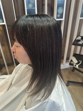 ピリナ(Pilina) ナチュラルストレート　【Pilina 上大岡】