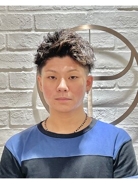 ヨシザワインク プレミアム 横浜 桜木町店(YOSHIZAWA Inc. PREMIUM) 直毛解消ツーブロック×ツイストスパイラルパーマ