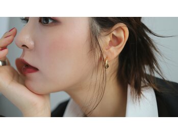 ElEn. 似合わせ小顔カット&髪質改善サロン 池袋【エレン】