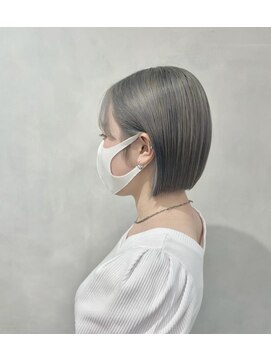 プレイ(PLAY) グレーシルバーカラー×bob