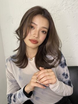 ブレンド 渋谷(BLend) ハイライトブルージュマチルダボブインナーグレージュ前髪