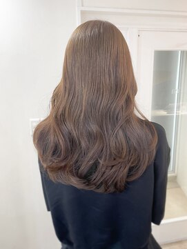 レア 表参道(L'ea) ・大人ガーリーダークアッシュ似合わせカットミディアムレイヤー