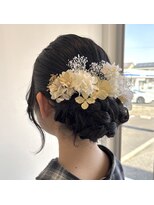 アンジュール&nbsp;シニヨン