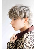 ホワイトブリーチ×コンマウルフショート