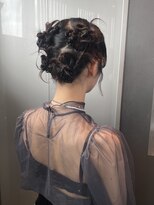 トーキョー オタクヘアー(TOKYO OTAKU HAIR) タイトツインアレンジ