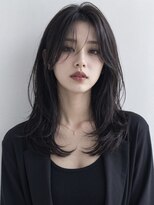 ヘアメイク アージュ 天神西通り店(HAIR MAKE age)&nbsp;レイヤーカット ロング 韓国ヘア シアーブラック ゆる巻き 暗髪