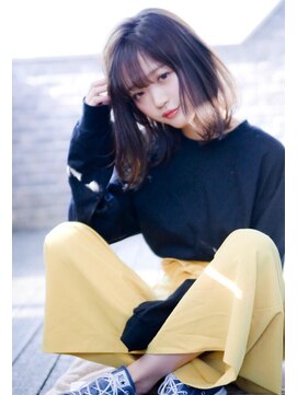 シエナ 渋谷(Siena) siena 透け感アイスシルバーアッシュ