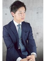 サロン デ レヴィ(salon des revie) 【revie 狭山市】ソフト刈り上げビジネスショートスタイル