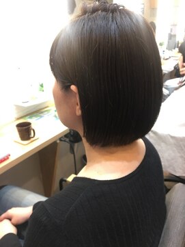 ニーナ 三軒茶屋(nina) 耳にかけてもOKボブ!