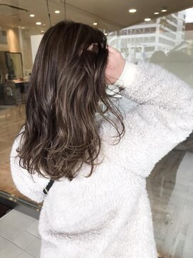 ヘアメイク シュシュ(Hair make chou chou) ハイライトことりベージュ