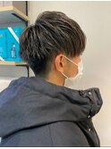 前下がりツーブロック