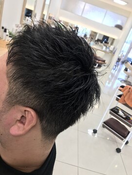 ルクール ヘアーアンドビューティー 新潟小針店(Le Coeur) 清潔感ある刈り上げスタイル