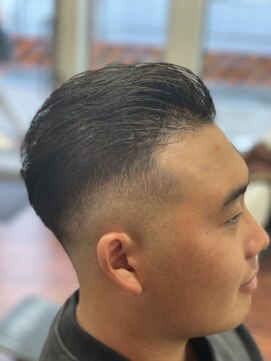 グリーンフィールベース(green feel BASE) フェード＋ツーブロック