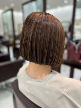 タヤ 千葉そごう店(TAYA) 内巻きボブ