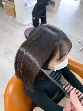 ピークス 西川口東口(PEQSS) スムースブラントボブ