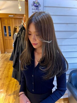 アヴァンス 難波店(AVANCE.) 顔周りローレイヤーカット