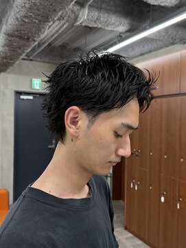 ニコ トウキョウ ロジック(nico TOKYO Logic) スパイキーショートメンズカットアップバングメンズパーマ