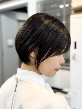 ファーストステップ 表参道(FIRST STEP) 30代40代髪型ショート美シルエット丸みくびれ