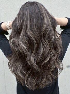 アポロ 横浜駅店(apollo) xブリーチ/ホワイトグレージュ/レイヤーカット/チェリーブラウン