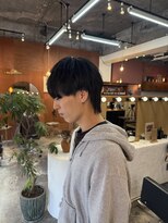 チャプター 問屋町(chapter)&nbsp;メンズマッシュウルフツーブロックニュアンスパーマ韓国ヘア眉毛