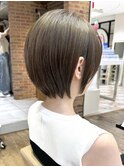 「岩田莉奈」40代50代に人気の似合わせ丸みショートボブ　新宿