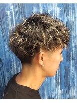 ヘアーリゾート ラ シック(hair resort La chiq)&nbsp;メッシュ　ツイストスパイラルパーマ