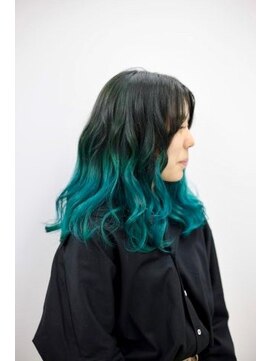 クリーン ヘアデザイン(CLLN hair Design) 【CLLN】ディープグリーン×エメラルドグリーングラデーション