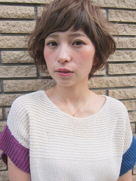 マグノリア(MAGNOLIA) バイカラームードショート