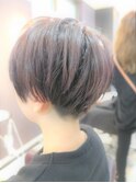 刈り上げ×ショートカット×ラベンダーアッシュ