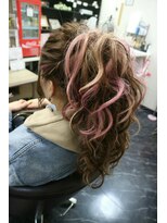 エヌエービー 池袋店(N.A.B.) ポニーテール