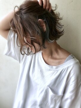 エル セルカ 高田馬場(el CERCA) 小顔無造作ウェーブボブ&ナチュラルベージュ【el CERCA高田馬場