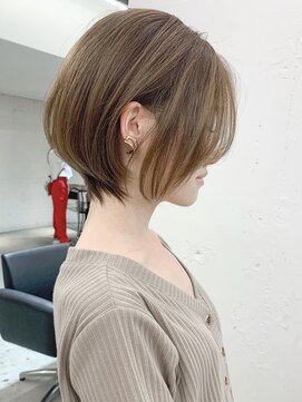 リヴ オオサカ(LIV OSAKA) 【 LIV OSAKA 】小顔に見えるワンサイドショート_36