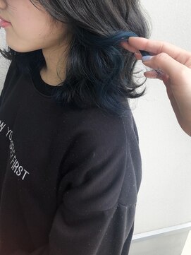 10711 となりの美容室 【インナーカラー】ターコイズブルーとダークグレー