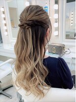 ヘアメイクアンドフォトスタジオ ベストシーン 有楽町 東京交通会館 ハーフアップ