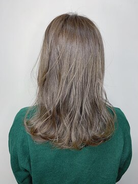 フロート 小阪店(float) ダブルカラー_マロンベージュ Aラインボブ かきあげ