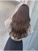 ココアブラウン　ロングヘアスタイル