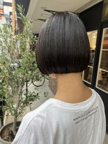 トータルビューティ ジェム バイ ヘアタイム(TOTAL BEAUTY gem by HAIR TIME) 黒髪 ミニボブ