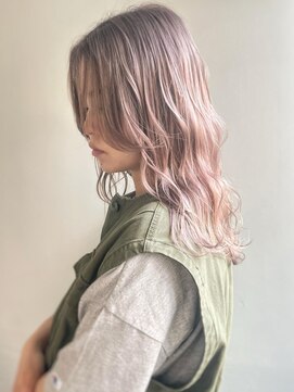 エル セルカ 高田馬場(el CERCA) 韓国風ペールピンクカラー×外ハネ波ウェーブ