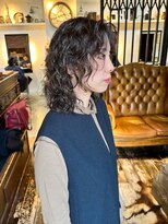 トレンチ(TRENCH)&nbsp;《TRENCH おつじ》ウルフ レイヤーカット トリートメント