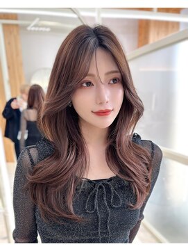 アフロートリノ(AFLOAT Leino) 大人可愛いレイヤーカット　くびれヘア韓国ヘア2waybang