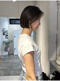 レイヤーミニウルフチェリーブラウンショート美髪前下がりボブ