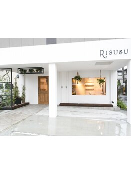 【南海松ノ浜駅/徒歩2分】ボタニカルな癒しの空間が好評◇ゆったりとしたSALONTIMEをお過ごしください＊