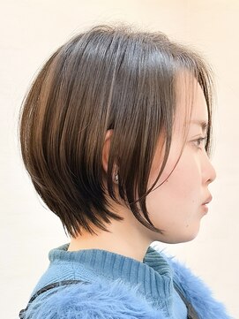 シシ 大宮(She 2.) ショートボブ/大宮ショート/丸みショート