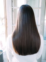 エム(EMU)&nbsp;自然な地毛風のストレート