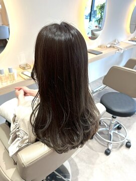 ルーチェココ ブラン(Lu'ce coco blanc) 艶ゆるロング