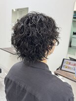 ブライト(BRIGHT)&nbsp;スパイラルパーマセンターパートウルフ