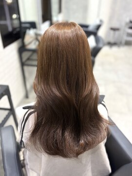 ジーナ 博多(Zina) 【 shiori 】ゆるふわ×ベージュ